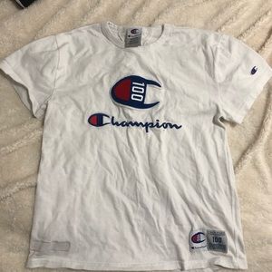 Champion tshirt